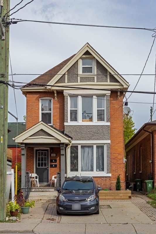 Semi-Detached House sold at 221 Stinson Street, Hamilton, Stinson, L8N 1T5 - MLS: X5873614