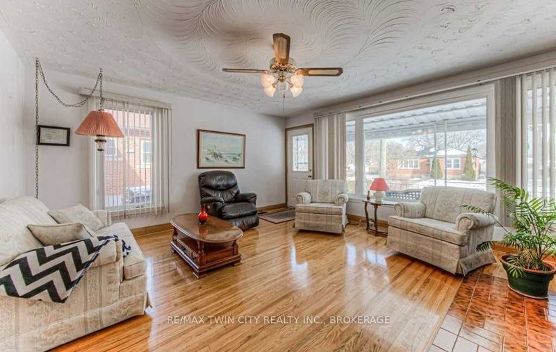 48 Christopher Dr, Cambridge, N1R 4R6 | Image 3