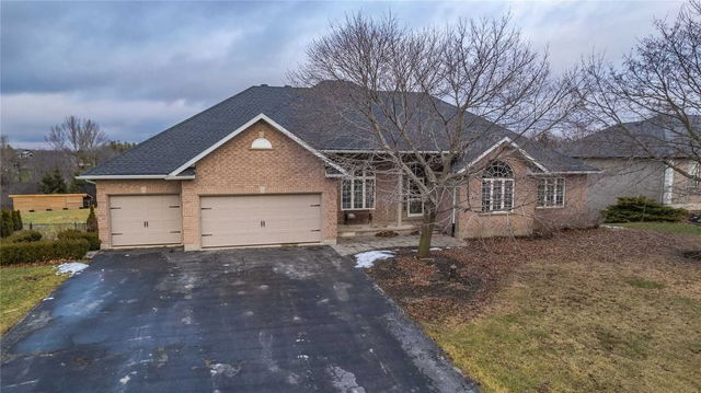 11 Settlers Court