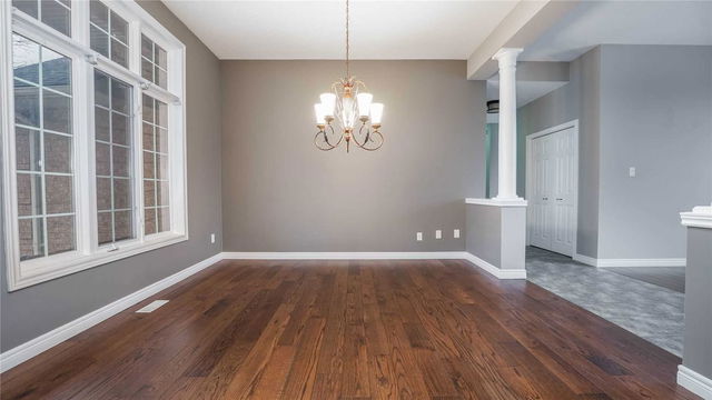 11 Settlers Court