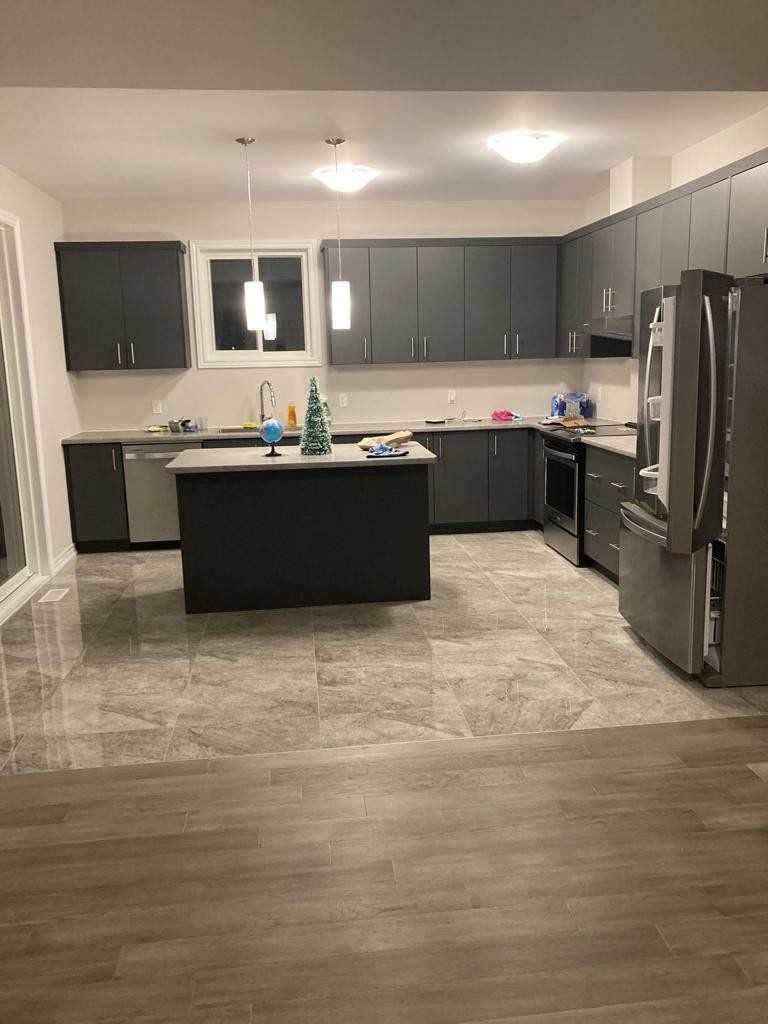 Main - 7878 Seabiscuit Dr, Niagara Falls, L2H 3T9 | Image 2