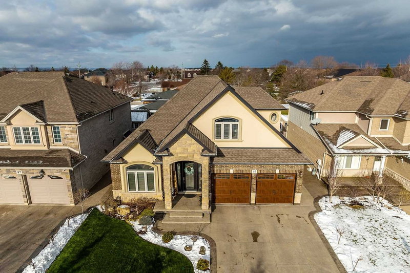 85 Hillcroft Dr, Hamilton, L8J 3W9 | Image 3