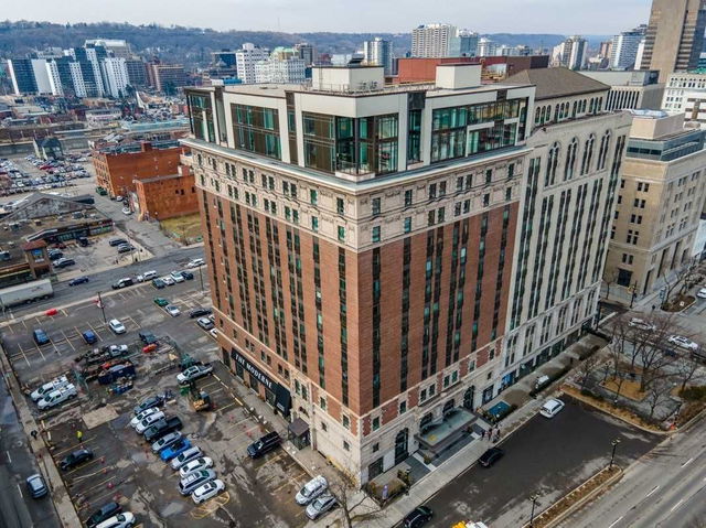 712 - 112 King Street