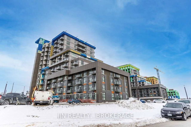 1105 - 450 Dundas Street