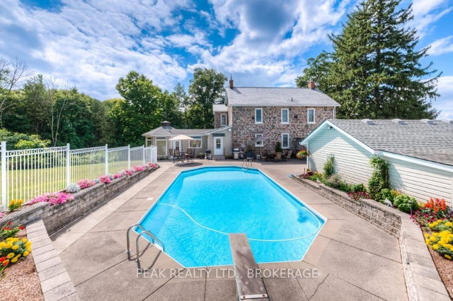 1261 HURON Road