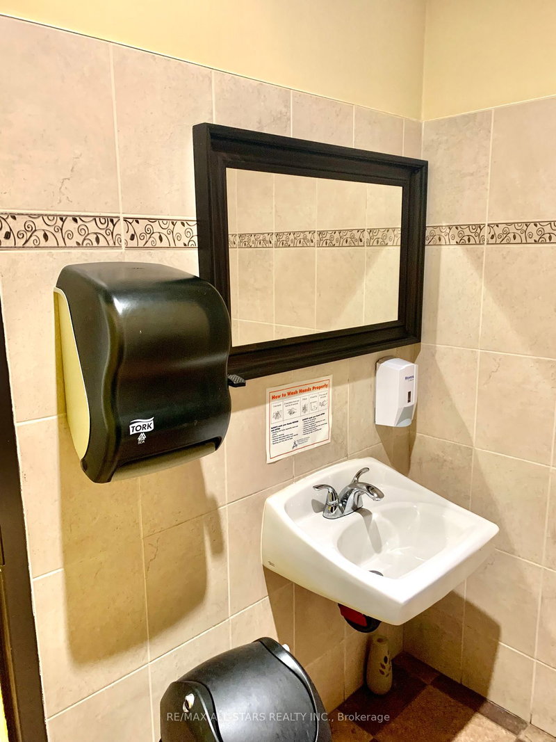 40 Bolton St, Kawartha Lakes, K0M 1A0 | Image 2