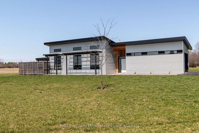 18744 Loyalist Parkway