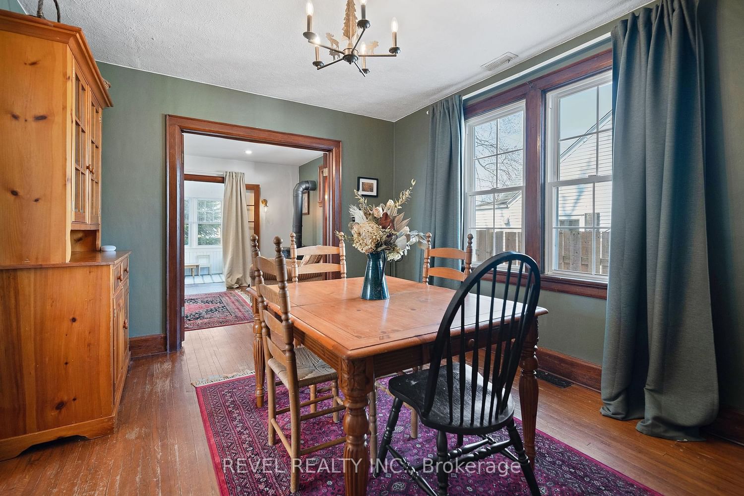 Listing Image 15