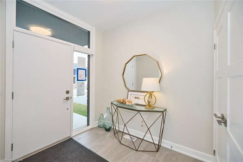 3809 Simpson Lane, Fort Erie, L0S 1S0 | Image 3