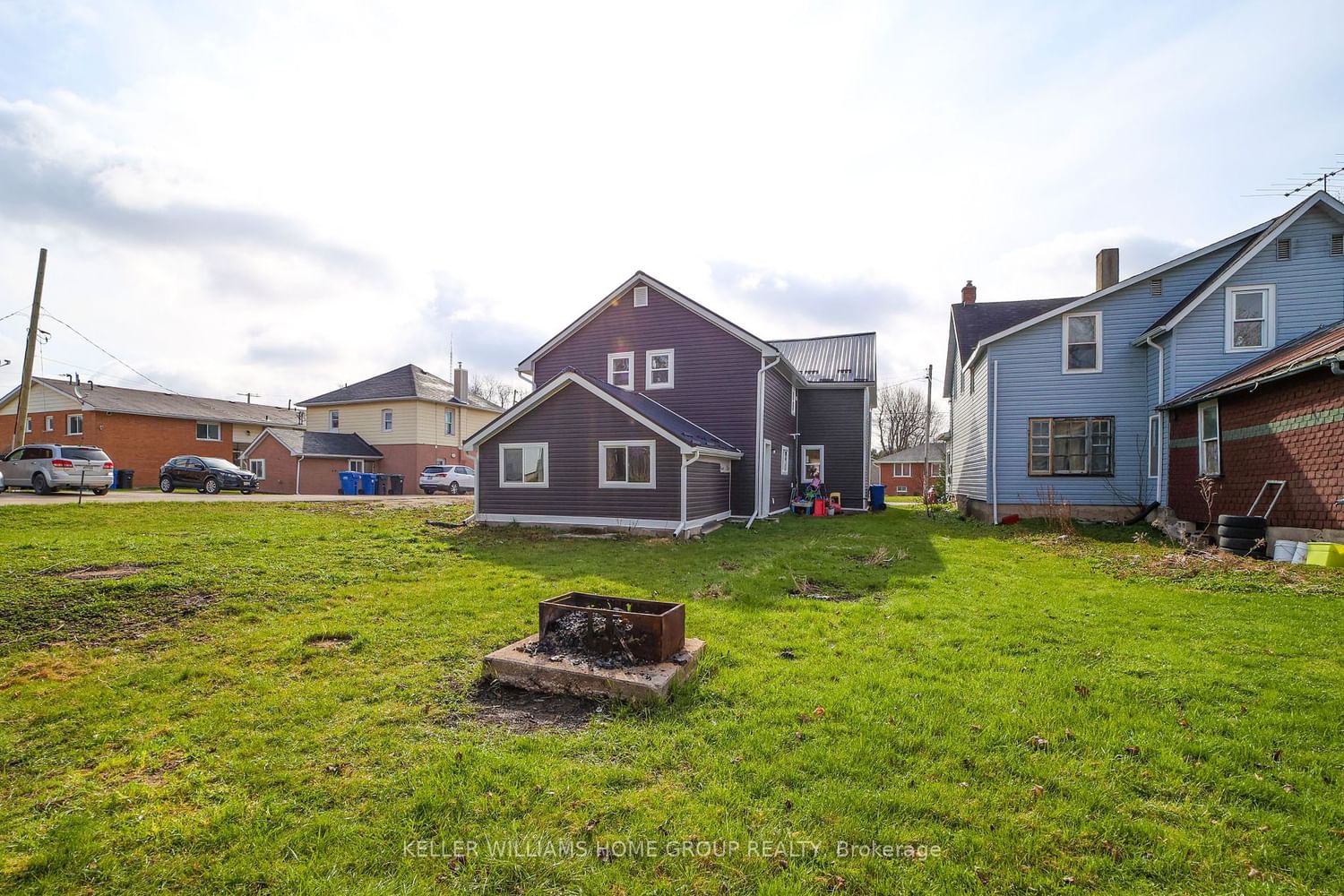 Listing Image 7