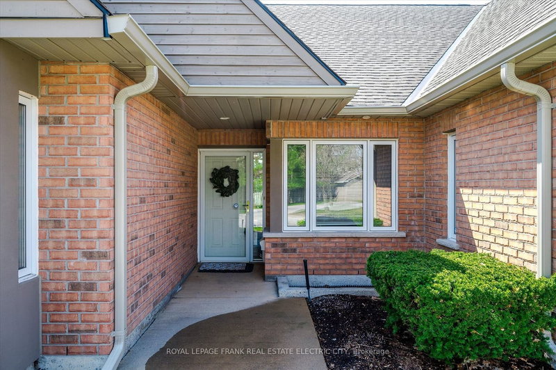 9 - 1850 Cherryhill Rd, Peterborough, K9K 2E3 | Image 3