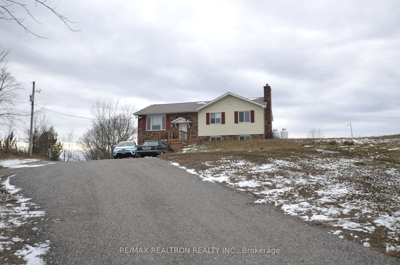 505 Scotch Line Rd, Kawartha Lakes, K0M 1L0 | Image 2