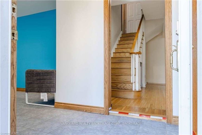 177 Niagara Blvd, Fort Erie, L2A 3G7 | Image 3