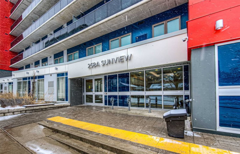 182 - 258A Sunview St, Waterloo, N2L 3V9 | Image 2