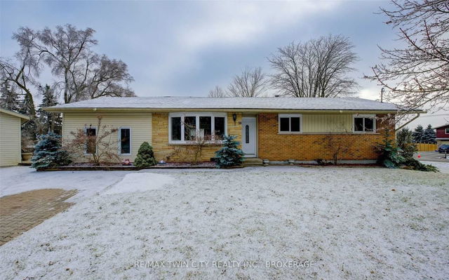 36 Alice Crescent