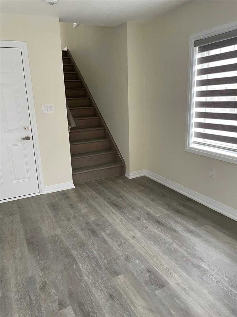 72 - 185 Bedrock Dr, Hamilton, L8J 0M5 | Image 3