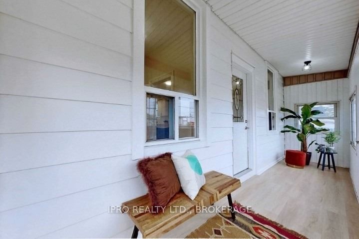 Main Fl - 266 Beach Rd, Hamilton, L8L 4B2 | Image 2