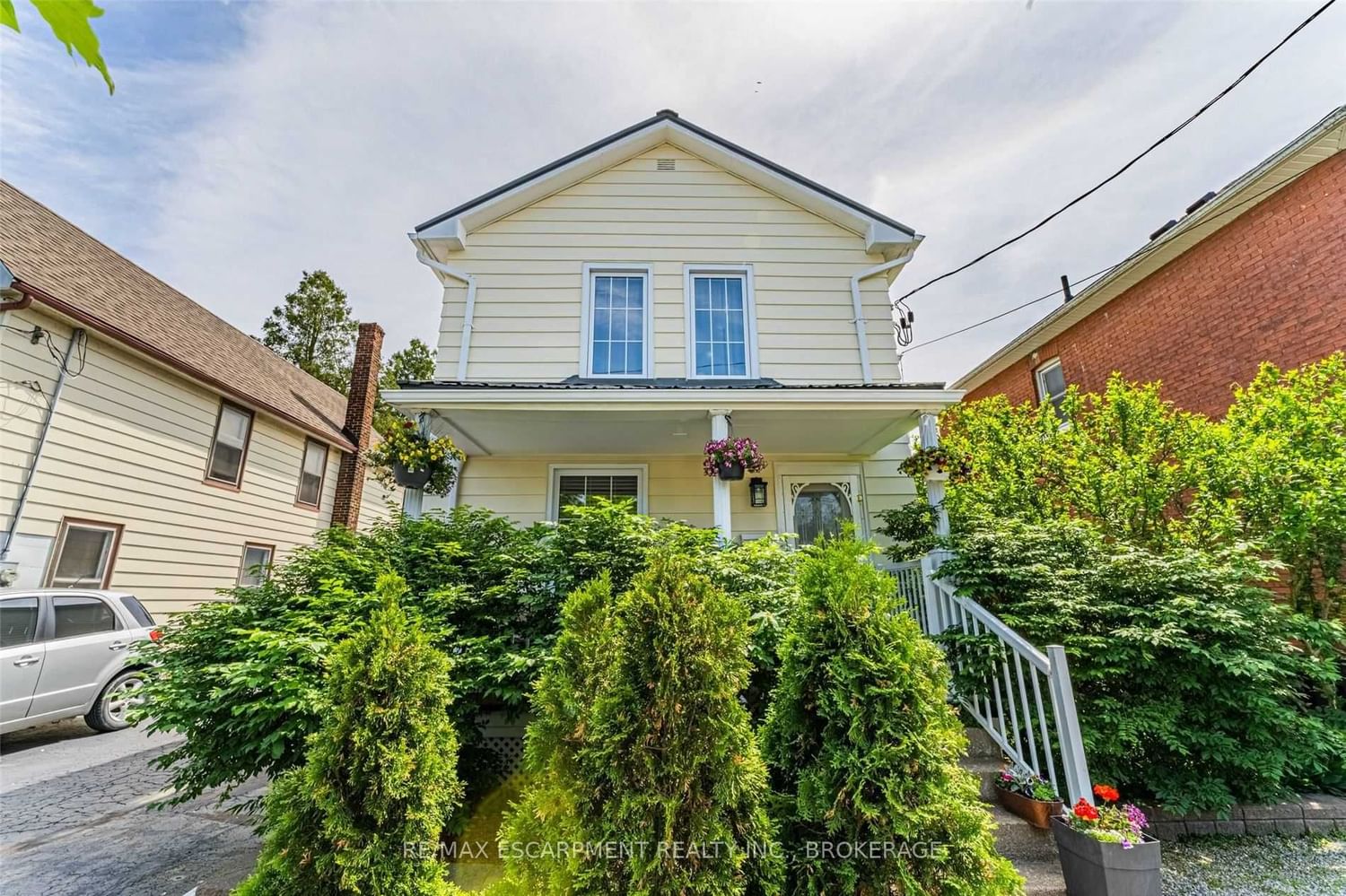 Listing Image 2