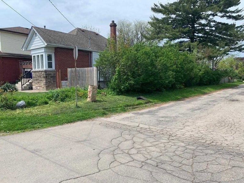 Main Fl - 59 Longwood Rd N, Hamilton, L8S 3V2 | Image 3