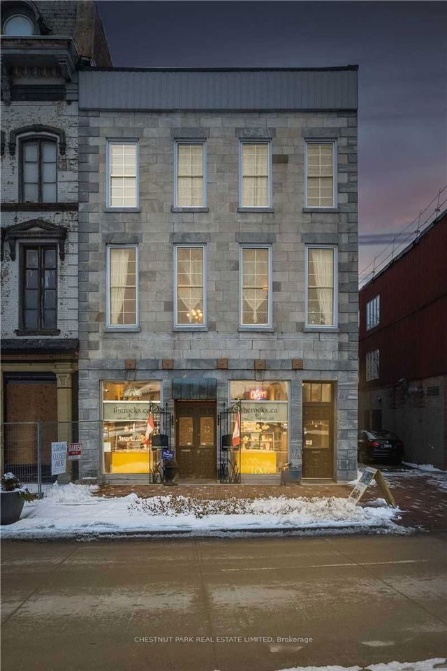 393 Front Street