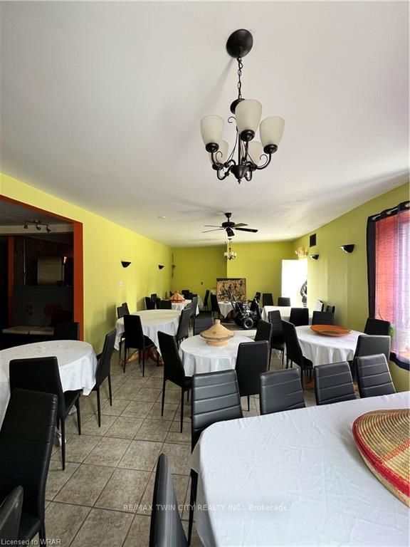 1472 King St E, Kitchener, N2G 2N7 | Image 3