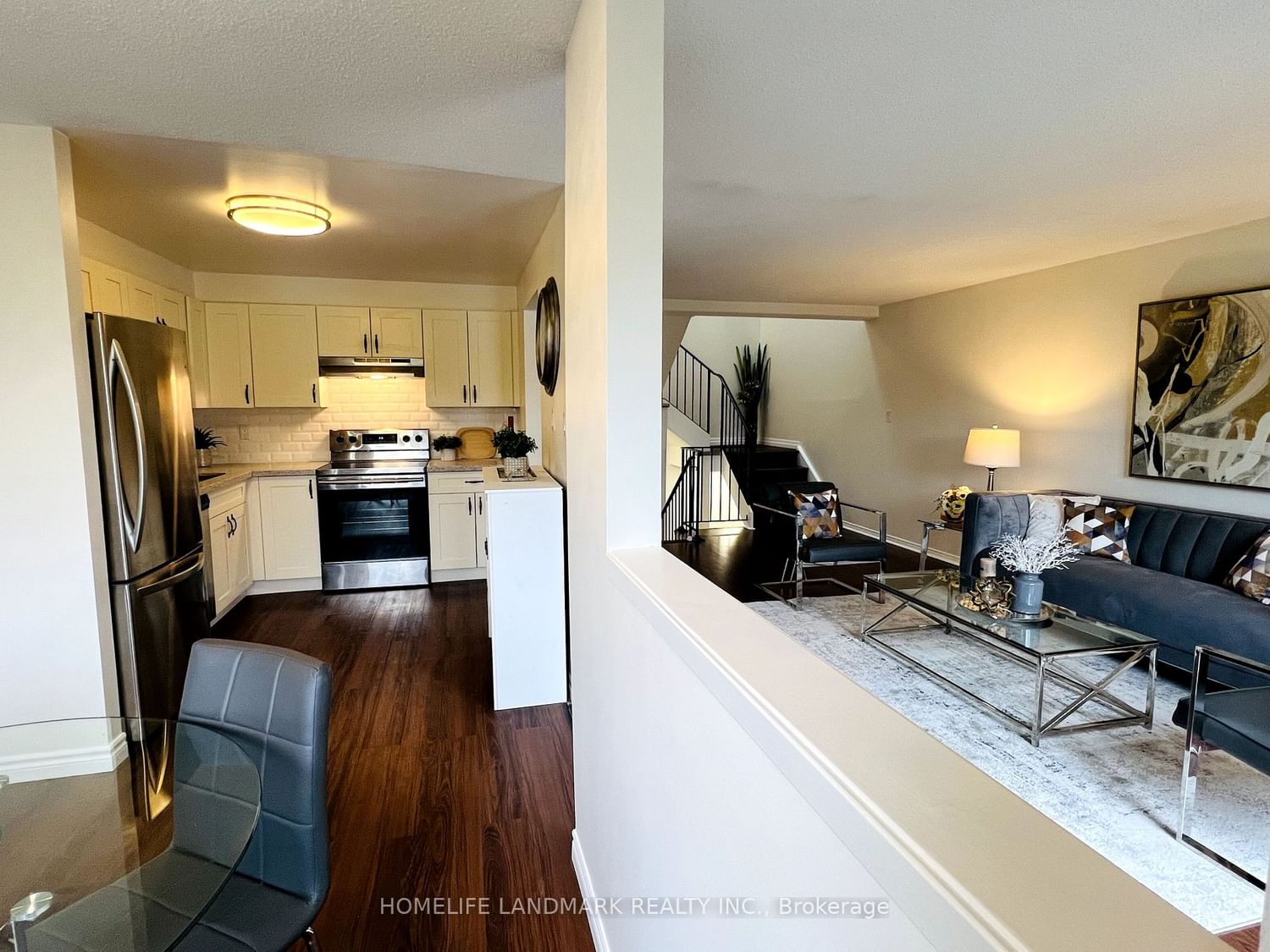 Listing Image 6