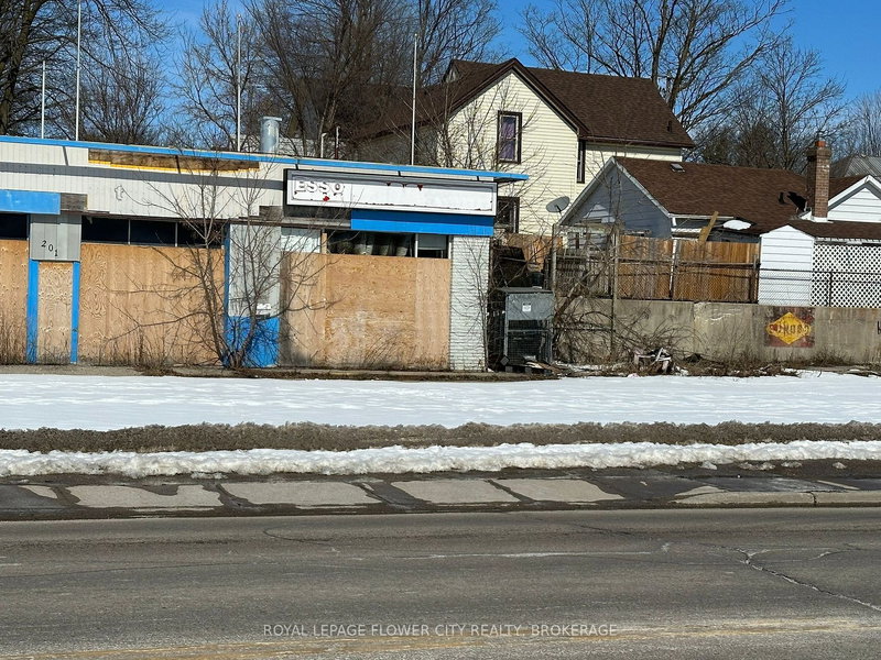 201 Dundas St, Woodstock, N4S 1B2 | Image 3