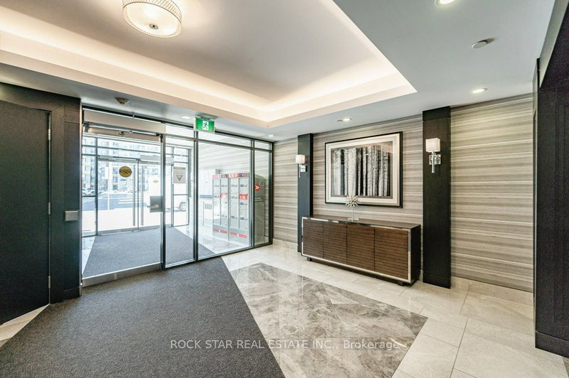 111 - 101 Shoreview Pl, Hamilton, L8E 0K2 | Image 2