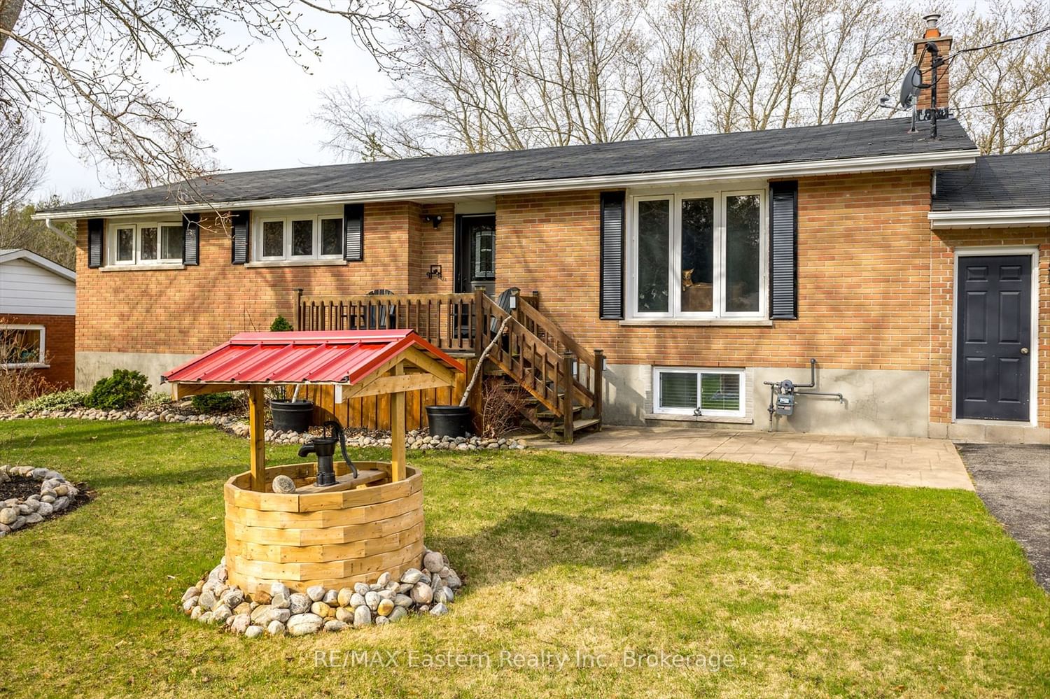 Detached House sold at 800 Derby Drive, Smith-Ennismore-Lakefield, Rural Smith-Ennismore-Lakefield, K0L 1T0 - MLS: X5942228