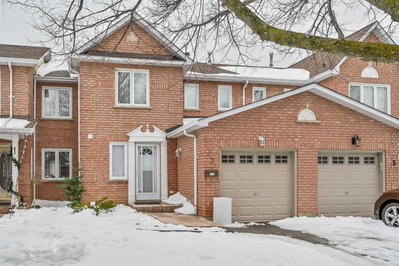 Townhouse sold at 7 Davidson Boulevard, Hamilton, Ontario, L8H 6Y7 - Dundas - MLS: X5943981