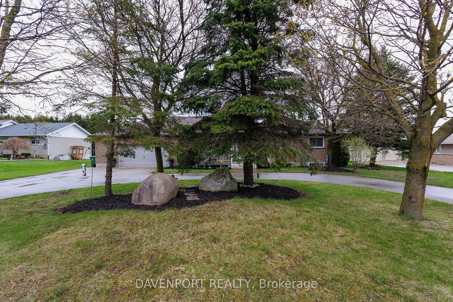 Listing Image 3