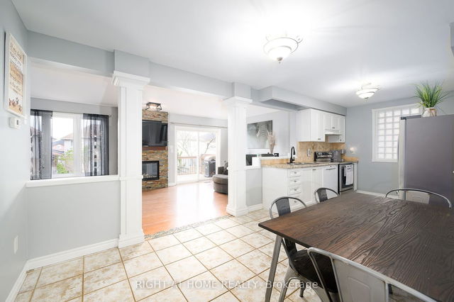 266 Jacqueline Boulevard
