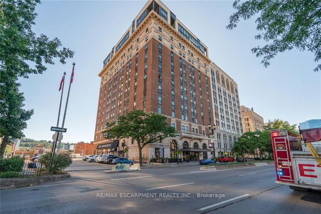 1010 - 112 King Street