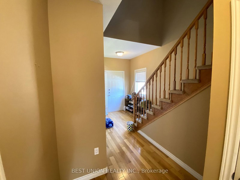 43 - 60 Cloverleaf Dr, Hamilton, L9K 1S8 | Image 3