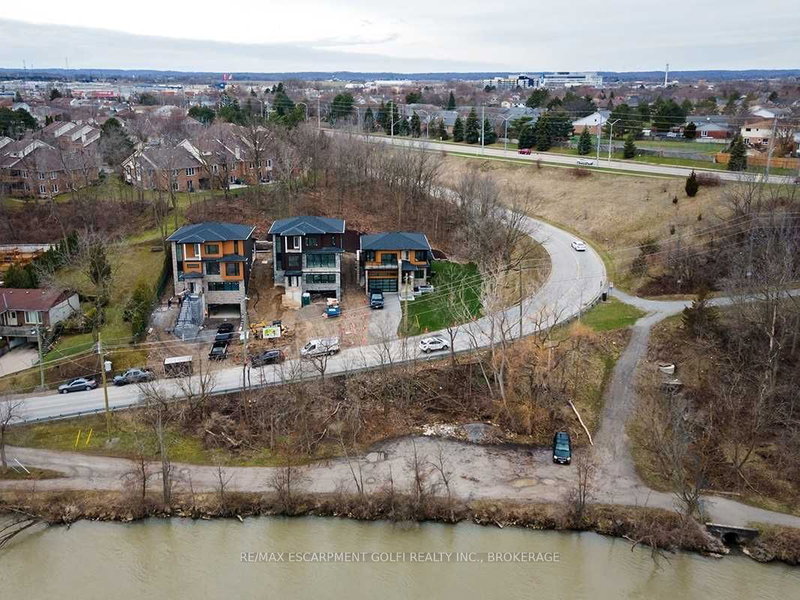 119 Welland Vale Rd, St. Catharines, L2S 3Y2 | Image 2