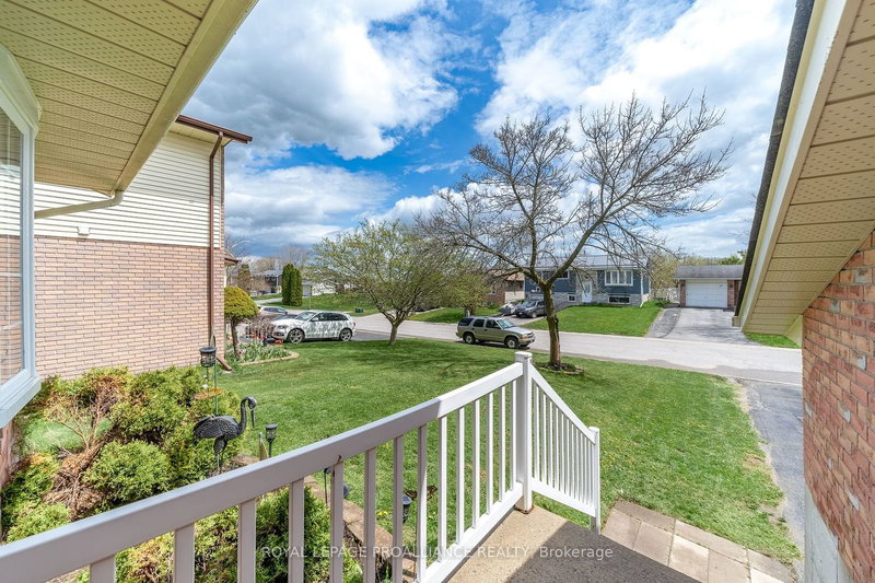 28 Fleming Rd, Quinte West, K8V 6P7 | Image 3