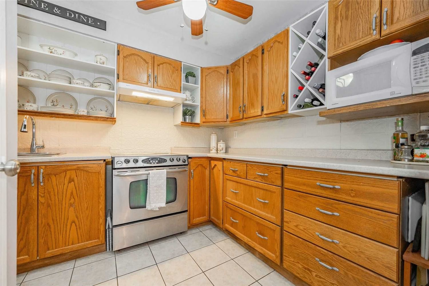 Listing Image 22