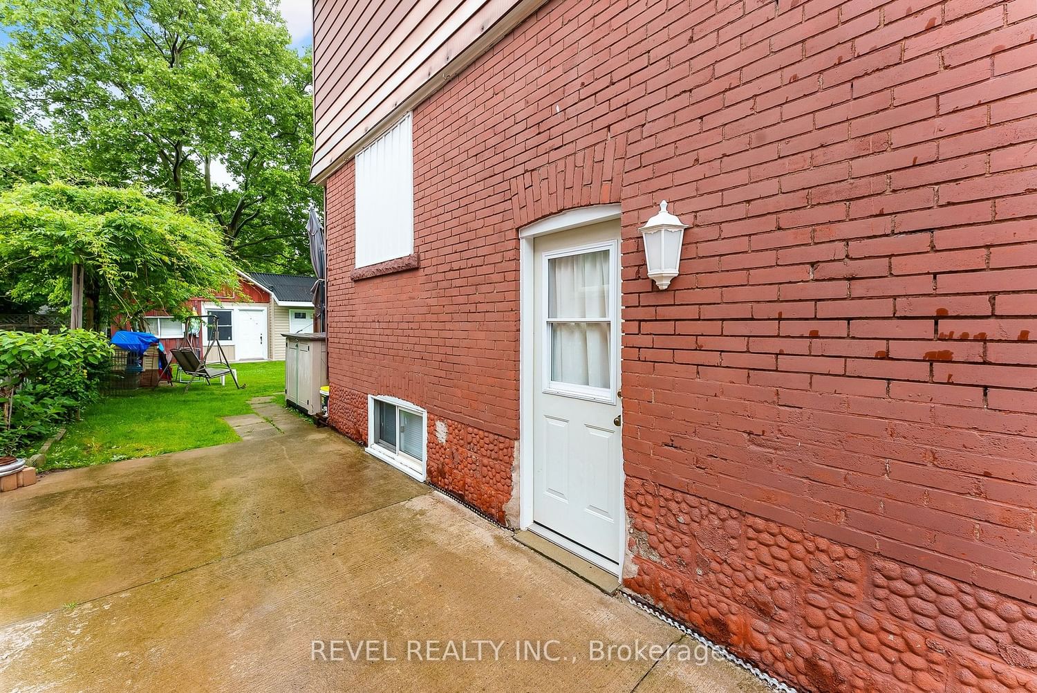 Listing Image 37