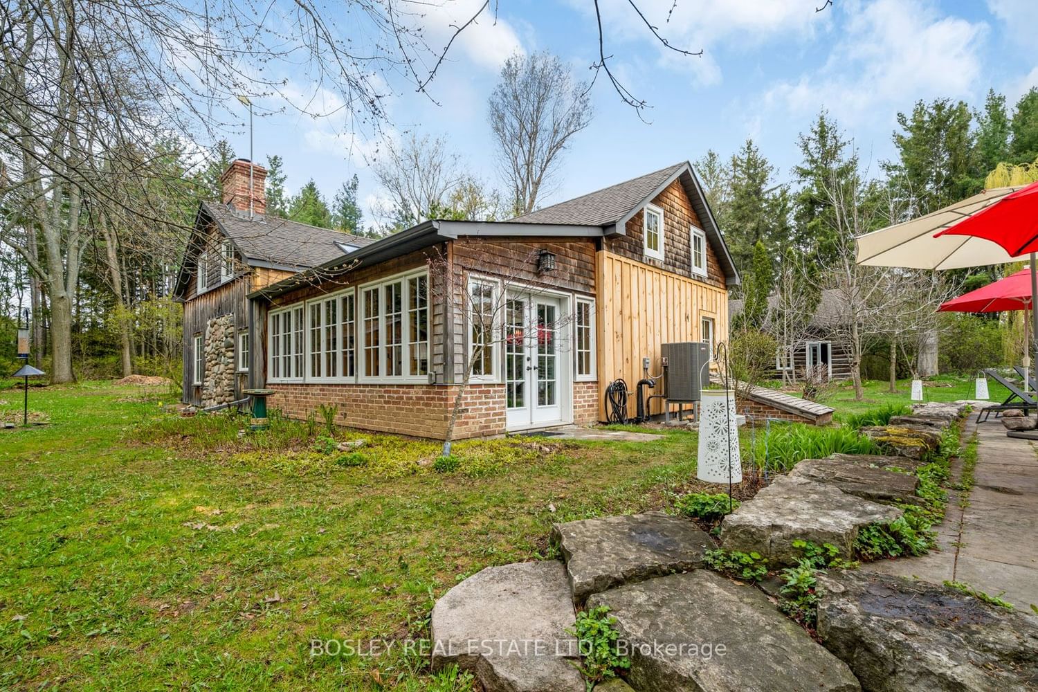 Listing Image 5