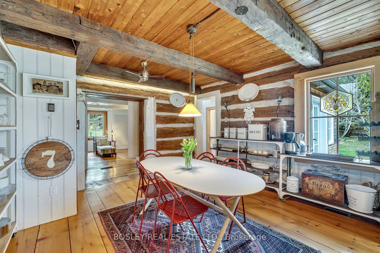 Listing Image 9