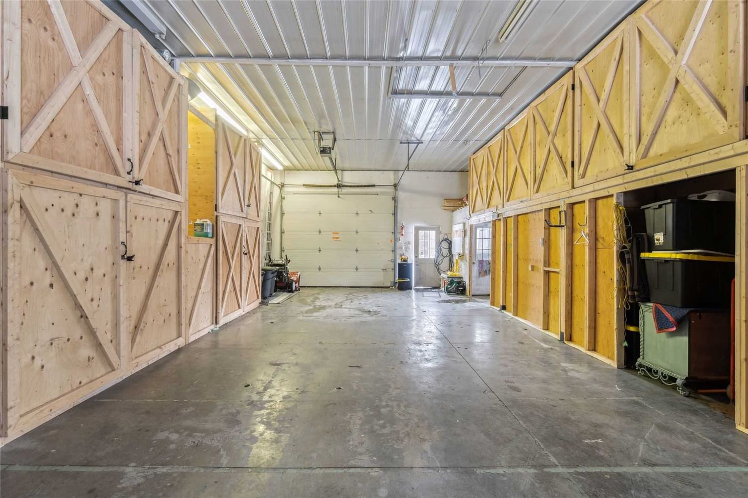 Listing Image 37