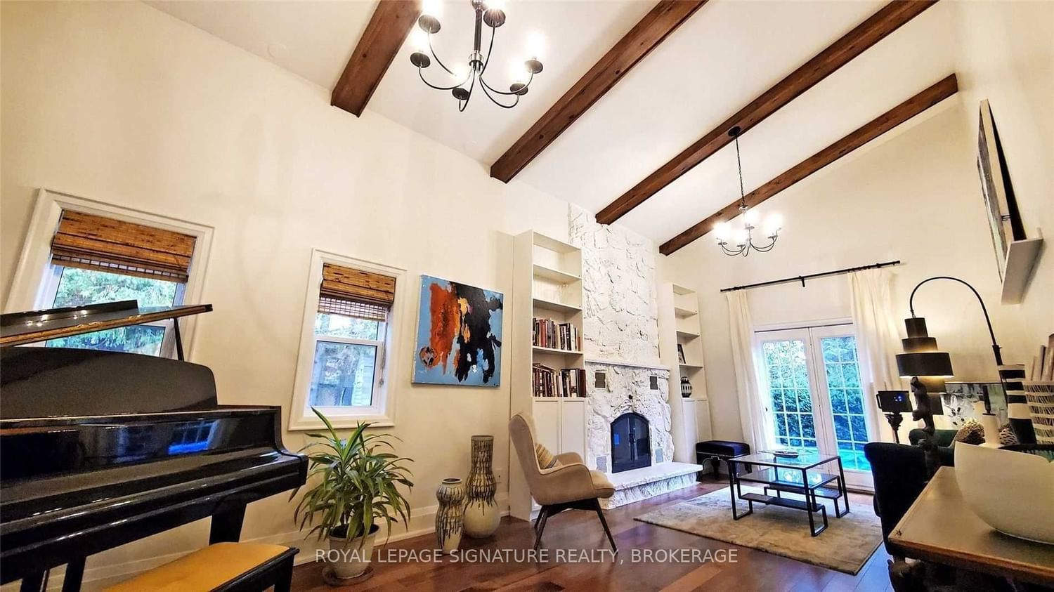 Listing Image 19