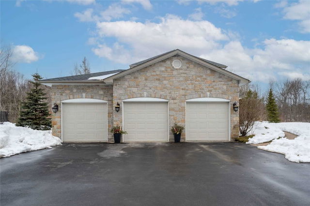 2 Timber Ridge Drive