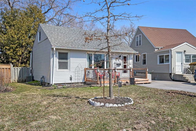 248 Princess Elizabeth Crescent