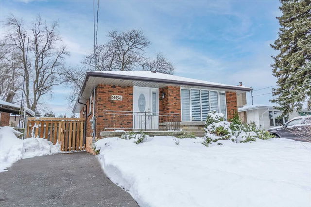 964 Mohawk Road