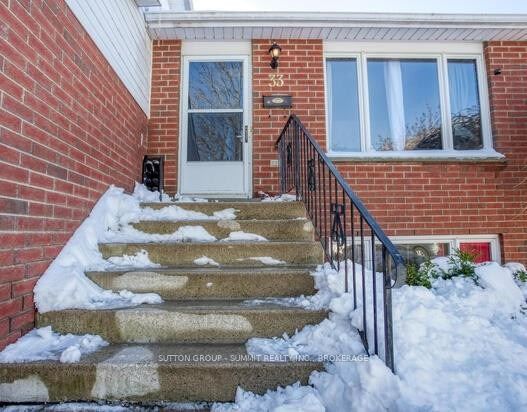 Upper - 33 Freshmeadow Way