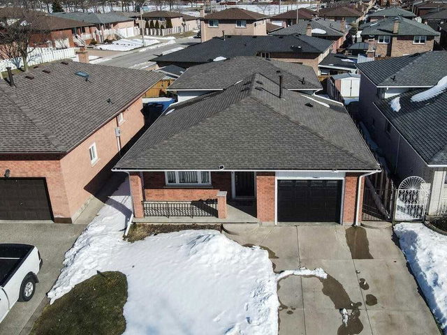 Upper - 201 Bow Valley Drive