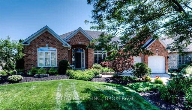 29 Deer Ridge Crescent
