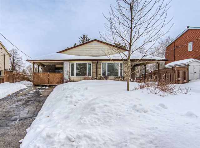 12 Highland Road