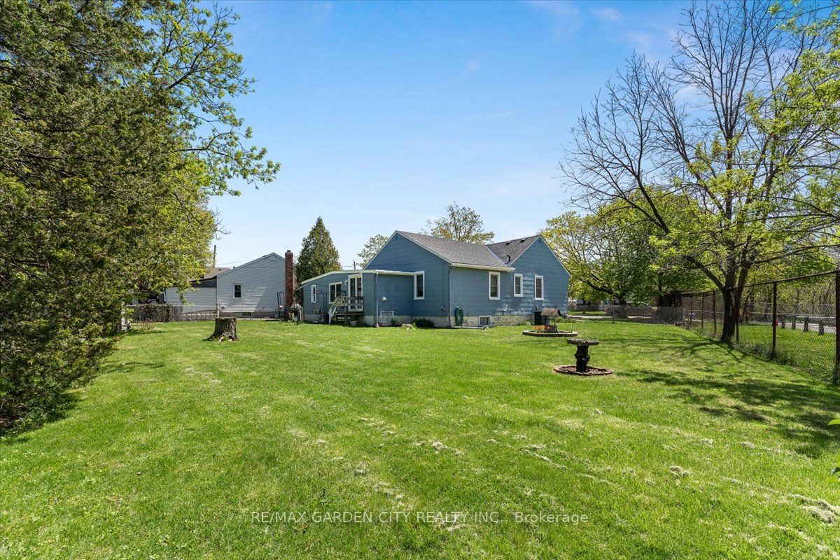 Listing Image 22